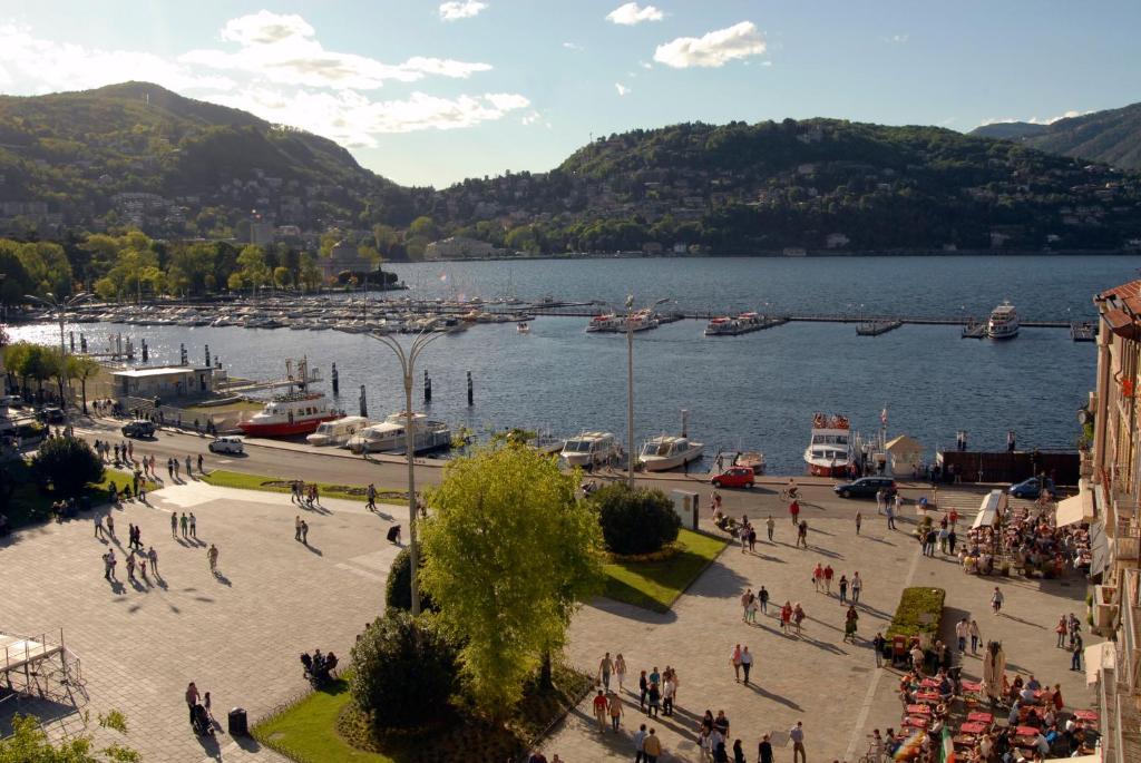 B&B Residenza Cavour Como Eksteriør billede