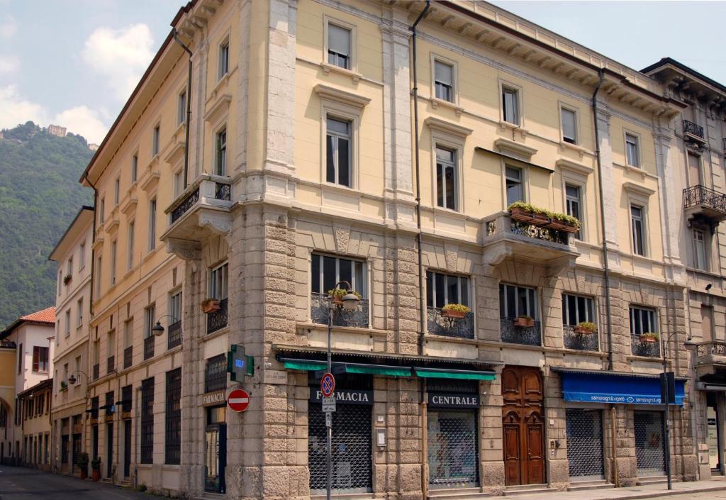 B&B Residenza Cavour Como Eksteriør billede