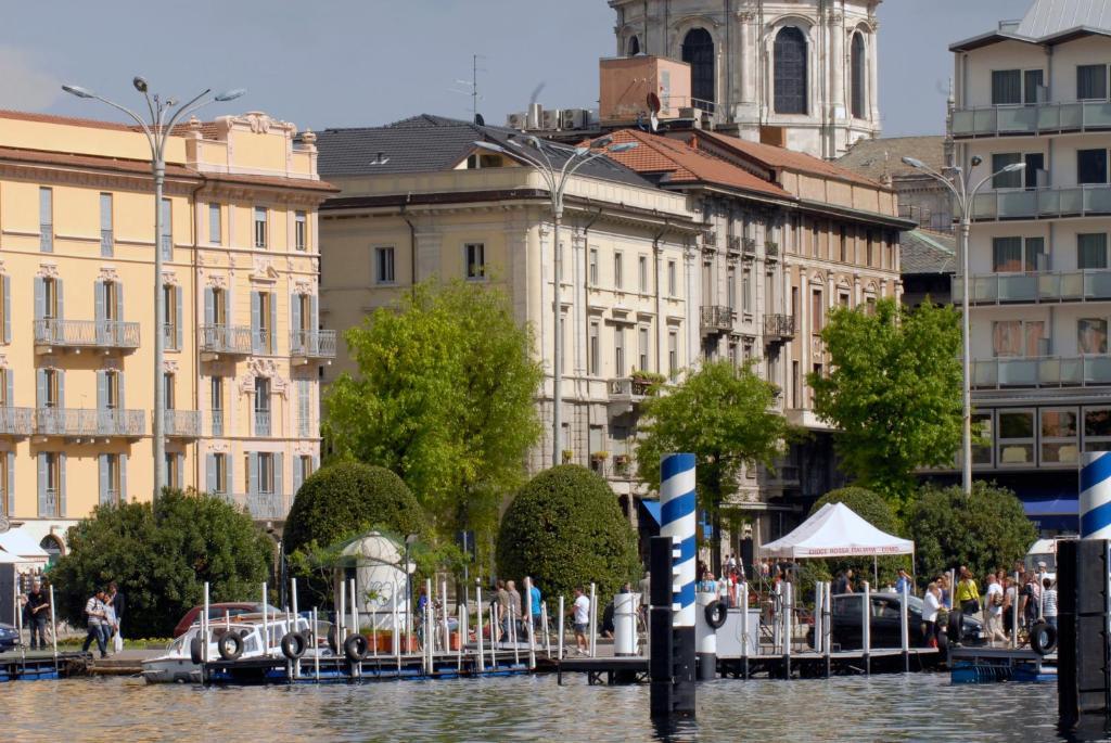 B&B Residenza Cavour Como Eksteriør billede